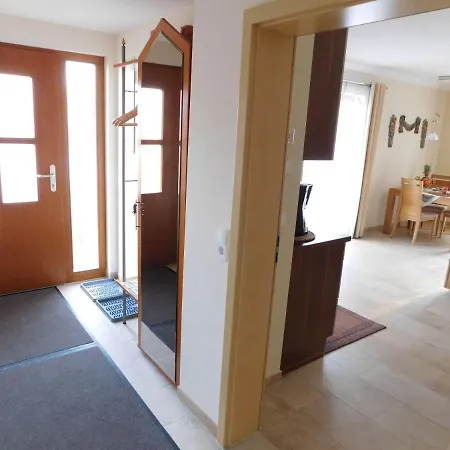 アパート Ferienwohnung-am-rosengarten フュッセン