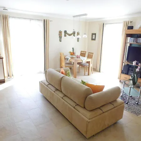 アパート Ferienwohnung-am-rosengarten *