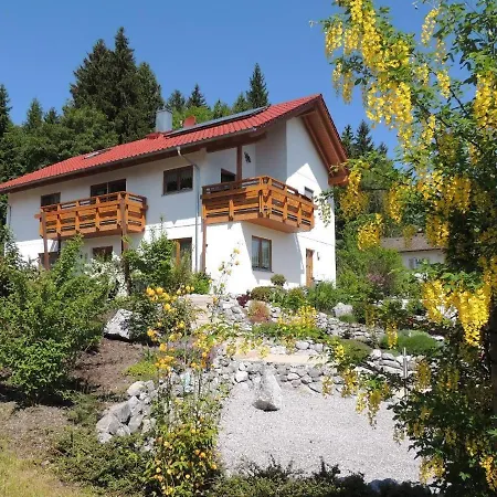 Apartmán Ferienwohnung-am-rosengarten