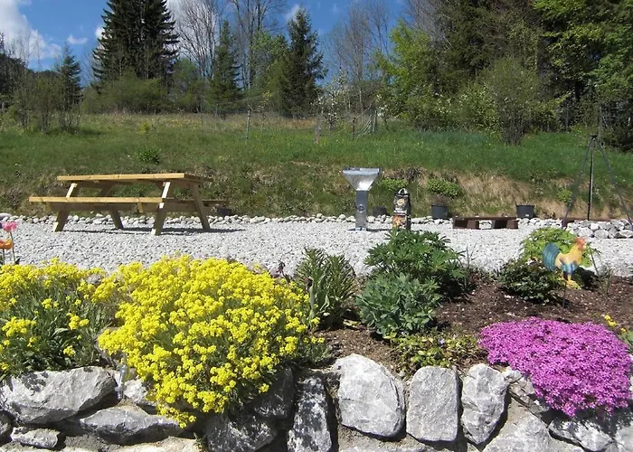 Апартаменты Ferienwohnung-am-rosengarten